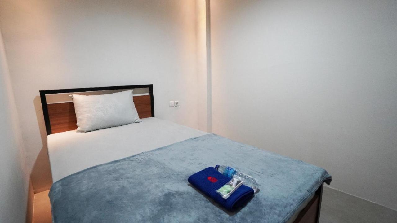 Hostel 18 Pasangan Butuh Surat Nikah Bandung Exterior foto